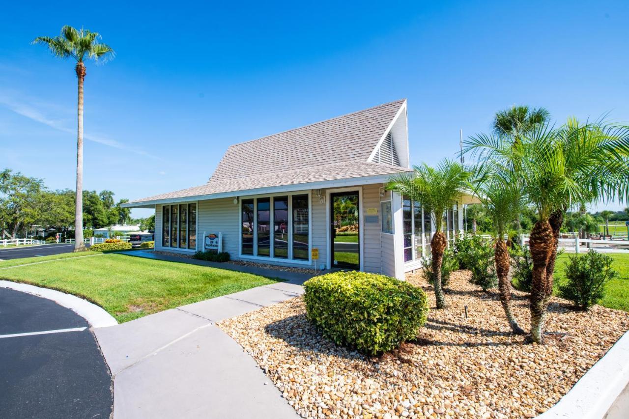 Buttonwood Bay Rv Resort Себринг Екстериор снимка
