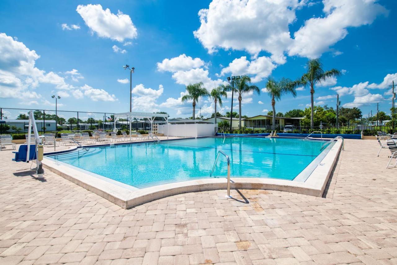Buttonwood Bay Rv Resort Себринг Екстериор снимка